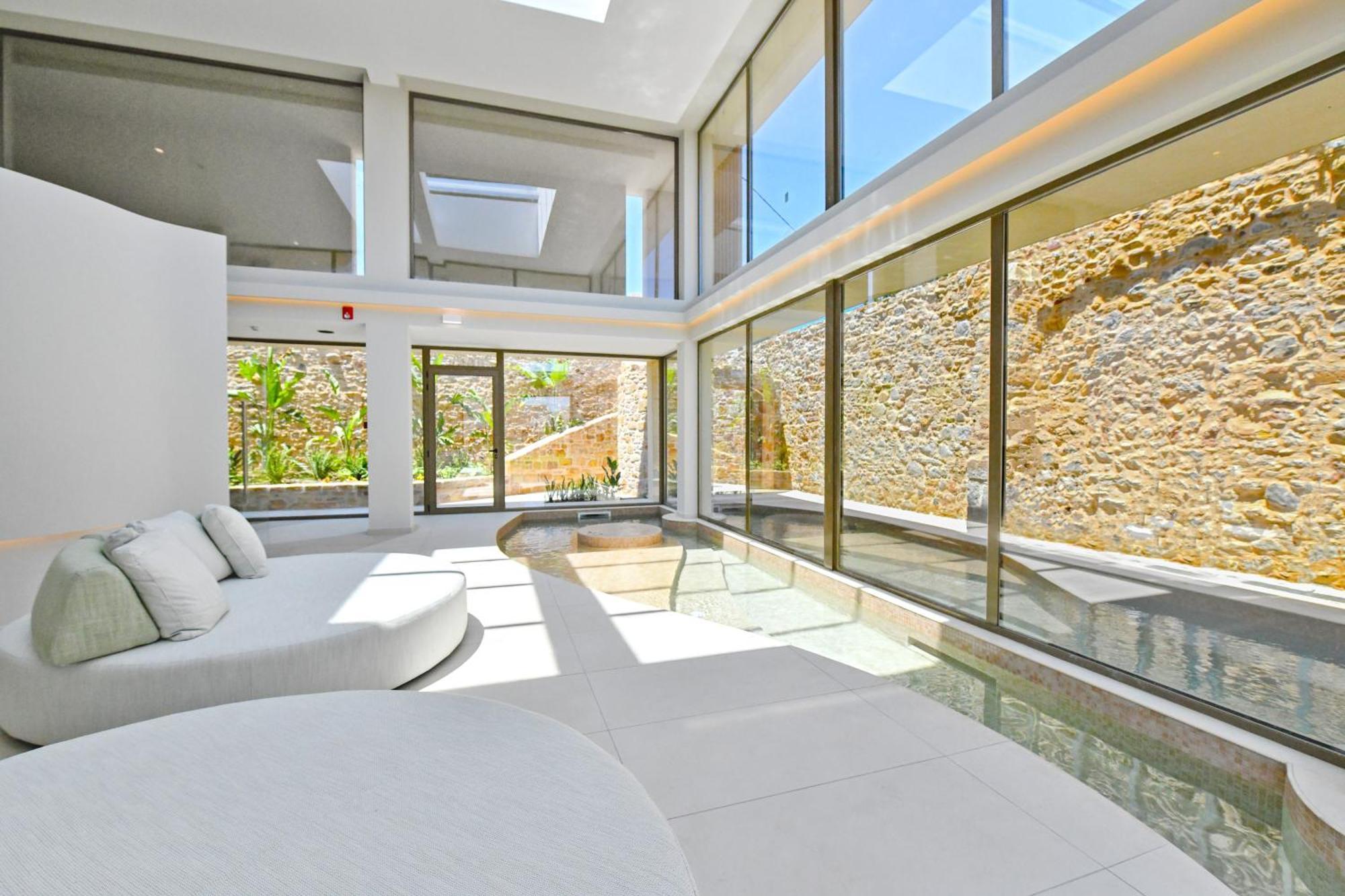 Royal Pearl Island Chios Hotel And Spa Екстериор снимка
