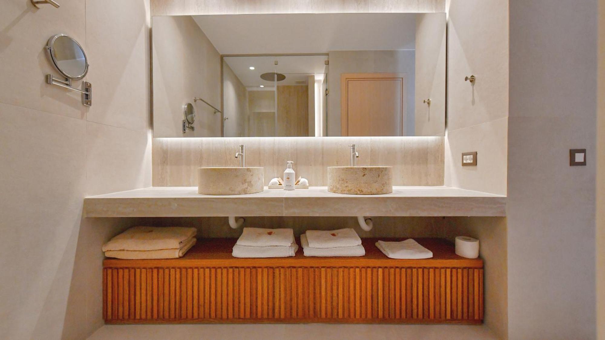 Royal Pearl Island Chios Hotel And Spa Екстериор снимка