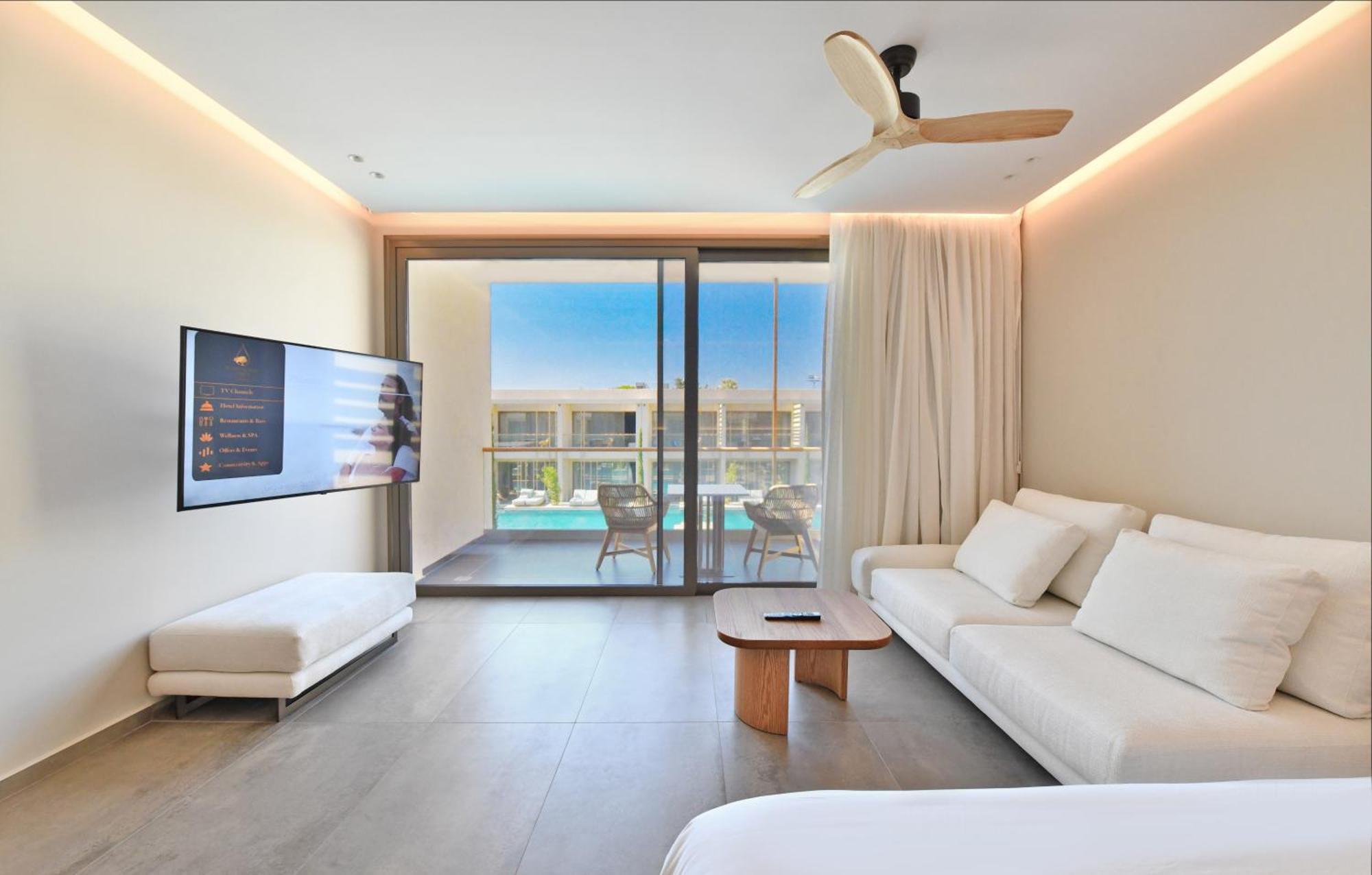 Royal Pearl Island Chios Hotel And Spa Екстериор снимка