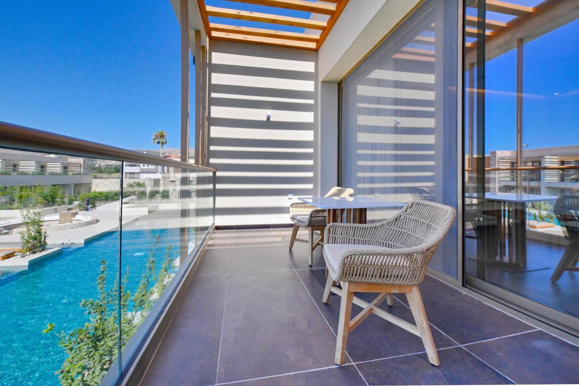 Royal Pearl Island Chios Hotel And Spa Екстериор снимка