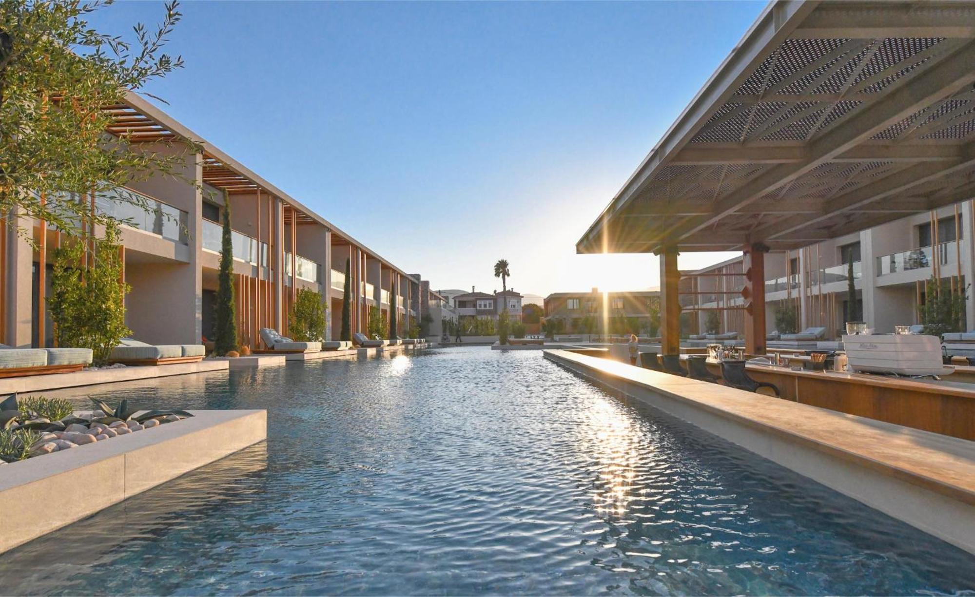 Royal Pearl Island Chios Hotel And Spa Екстериор снимка